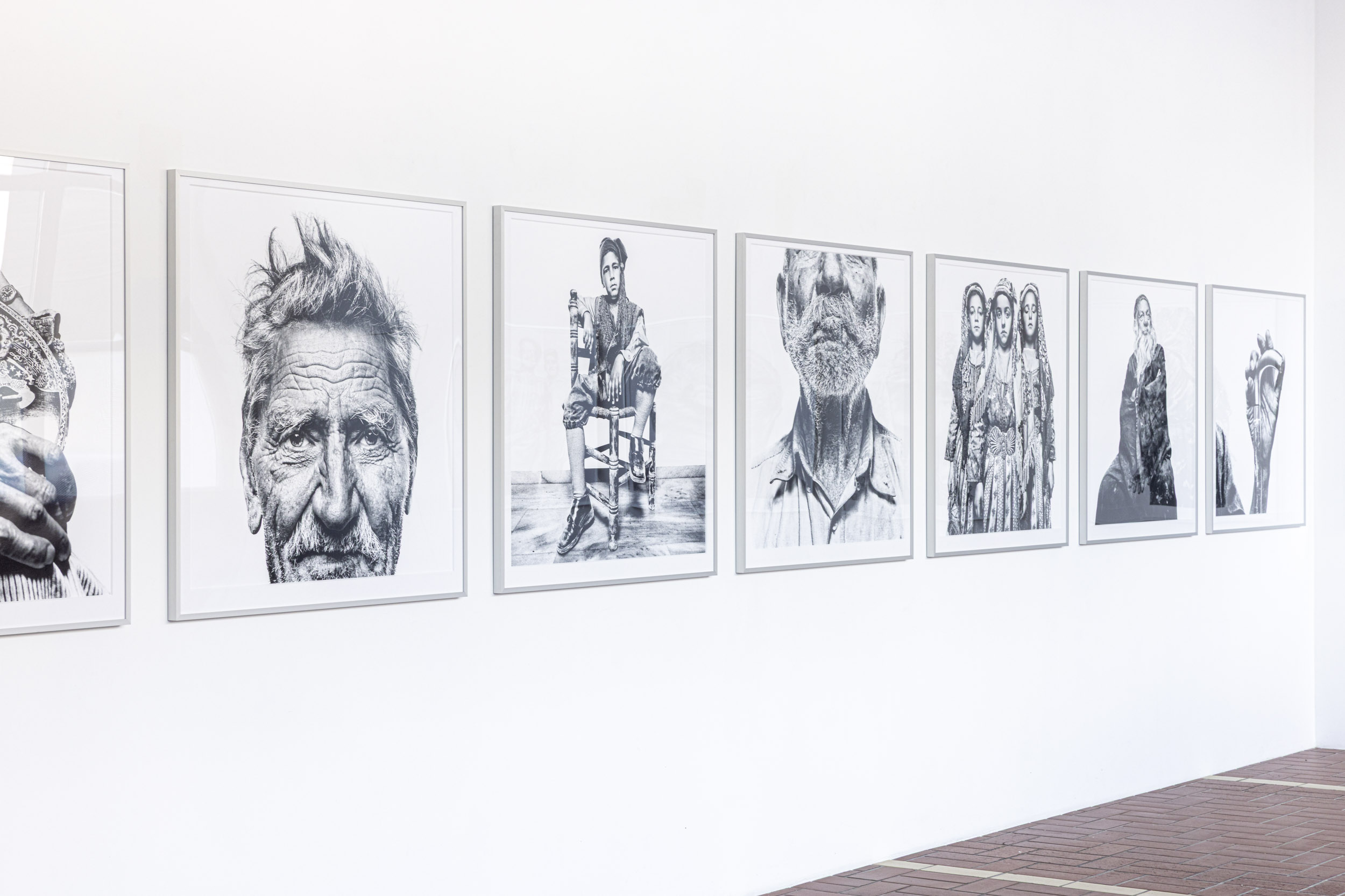 Platon „Fotos von der Insel Paros“; KiS Ausstellung 05/25–09/25 © Thomas Wolduschegg
