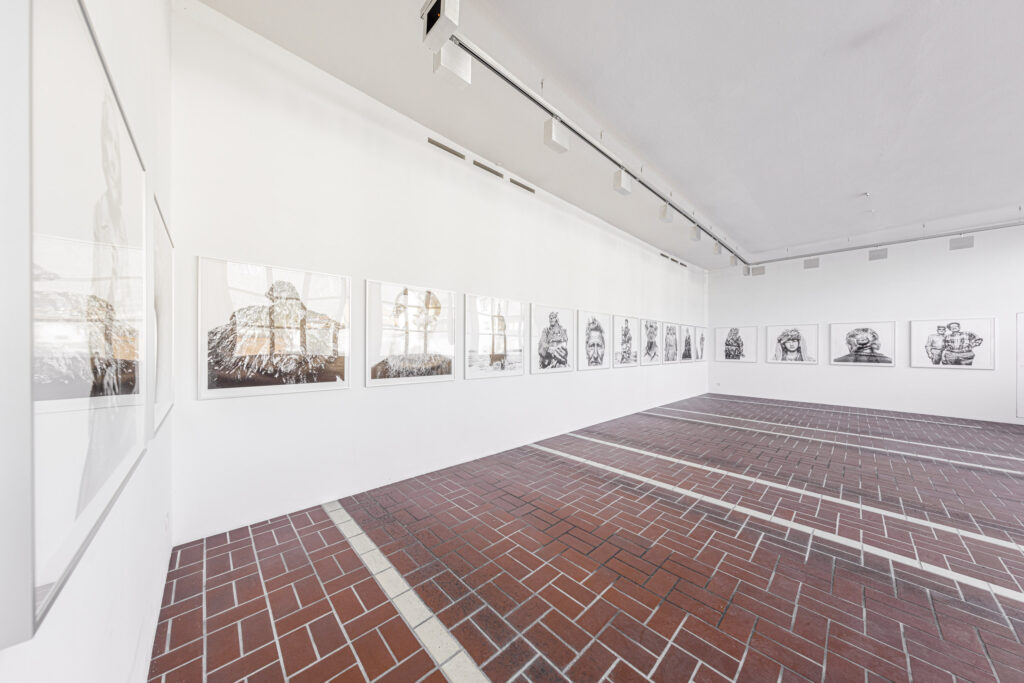 Platon „Fotos von der Insel Paros“; KiS Ausstellung 05/25–09/25 © Thomas Wolduschegg